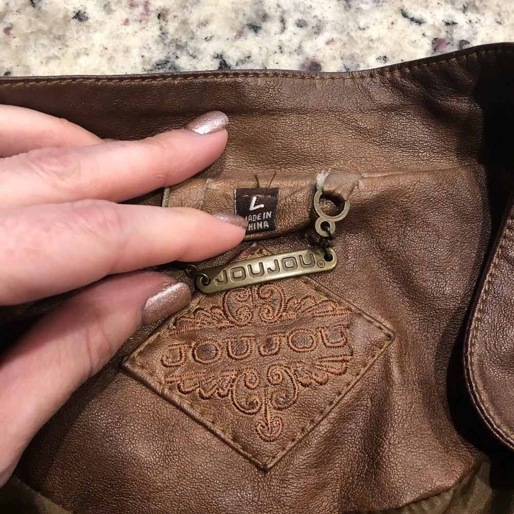 Adorable jacket😍 - Picture 3 of 5